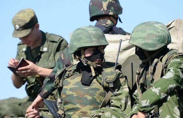 Военные на службе